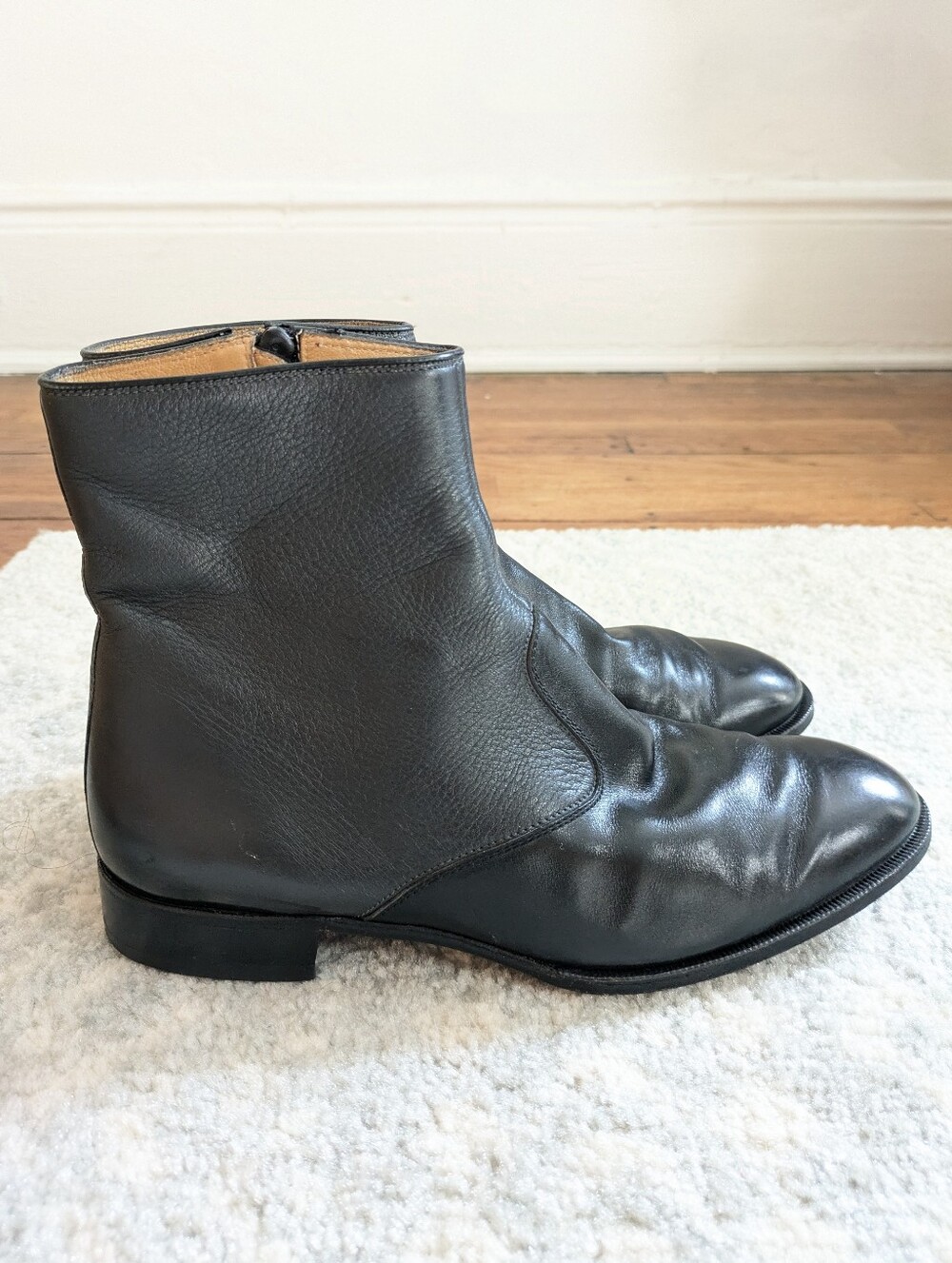 Neiman Marcus Italian Leather Chelsea Boots, Unique Gray And Black, 9.5 Women's